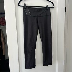 cropped lulu lemon leggings